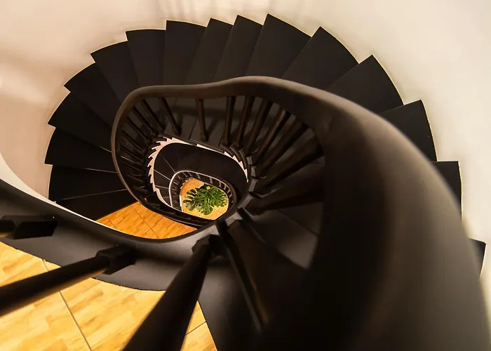 Central Guest House Maison d'hôtes *