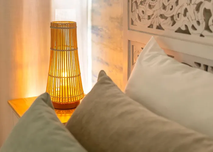 Πανσιόν Central Guest House Πόντα Ντελγκάντα